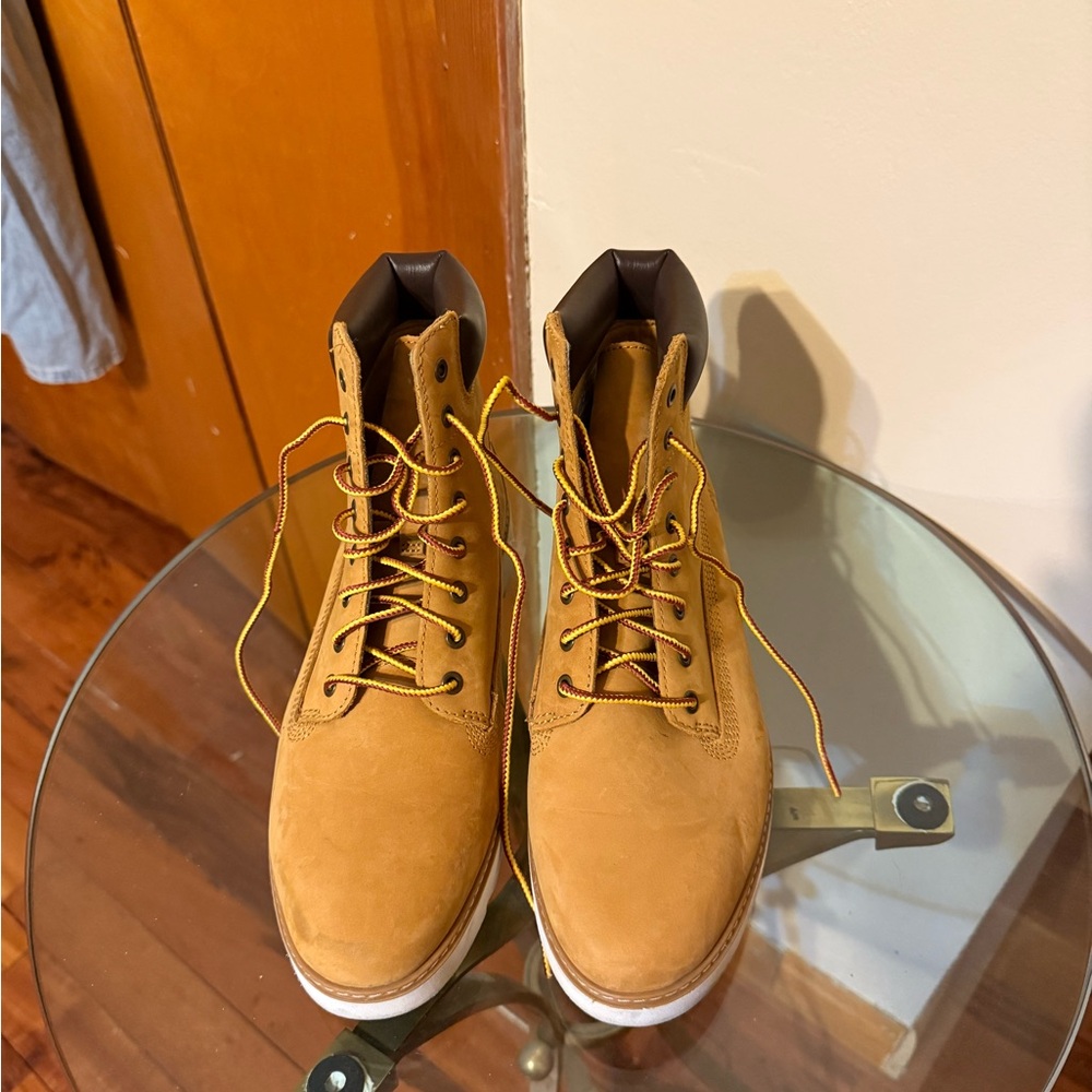 Timberland Tan Ankle Boots